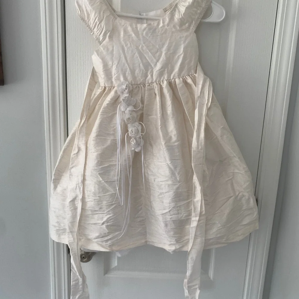 Kiki USA Kids‎ Silk Blend Flower Girl Dress Ivory Cream Formal Sz 5-6 Style 5013